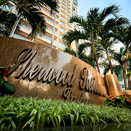โรงแรมเชอร์วูดเรสซิเดนซ์ โฮจิมินห์ซิตี้ ภายนอก รูปภาพ Mercury Drug headquarters in Quezon City