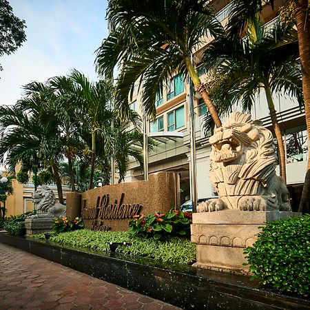 โรงแรมเชอร์วูดเรสซิเดนซ์ โฮจิมินห์ซิตี้ ภายนอก รูปภาพ The University of Saigon